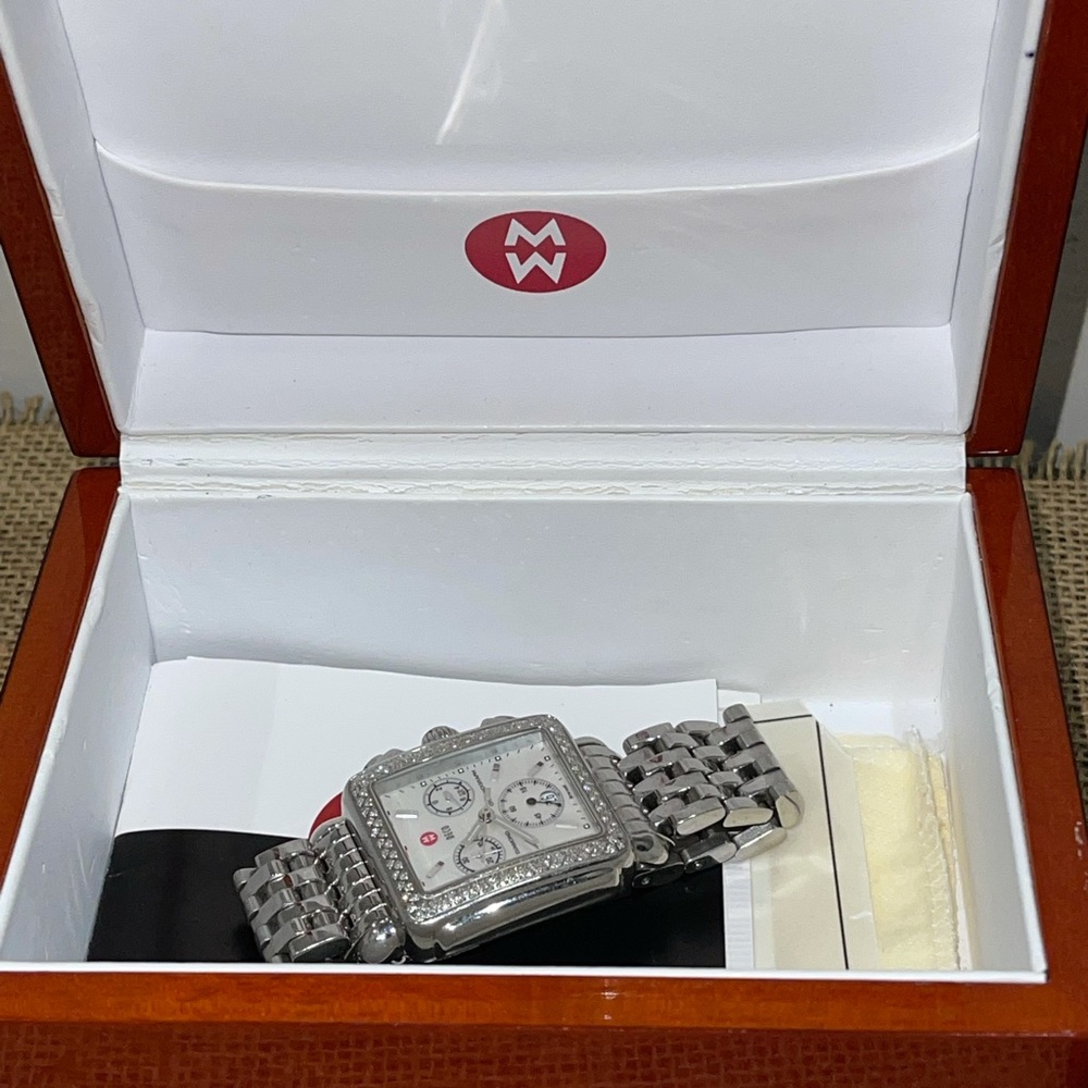Michele Deco 18 Diamond MOP Bracelet Watch - Picture 13 of 16